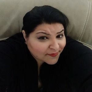 Meet your Posher, Sandra